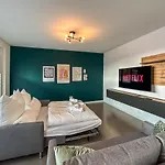 Design-apartment - Zentrum - 2 Balkons - 118m2 - Netflix شقة