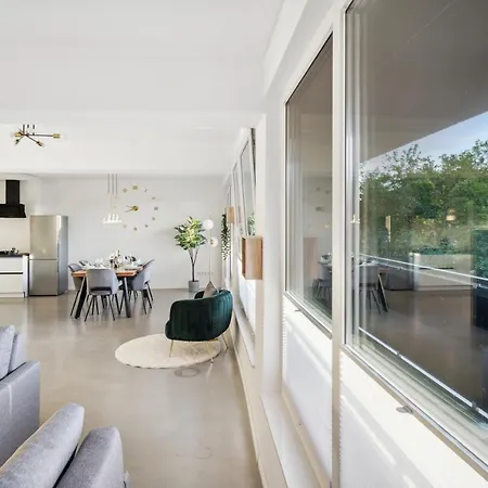 Design-apartment - Zentrum - 2 Balkons - 118m2 - Netflix Lejlighed *