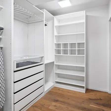 Design-apartment - Zentrum - 2 Balkons - 118m2 - Netflix Lejlighed
