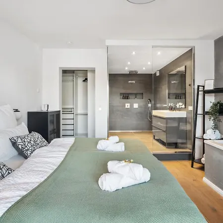 Design-apartment - Zentrum - 2 Balkons - 118m2 - Netflix Lejlighed *