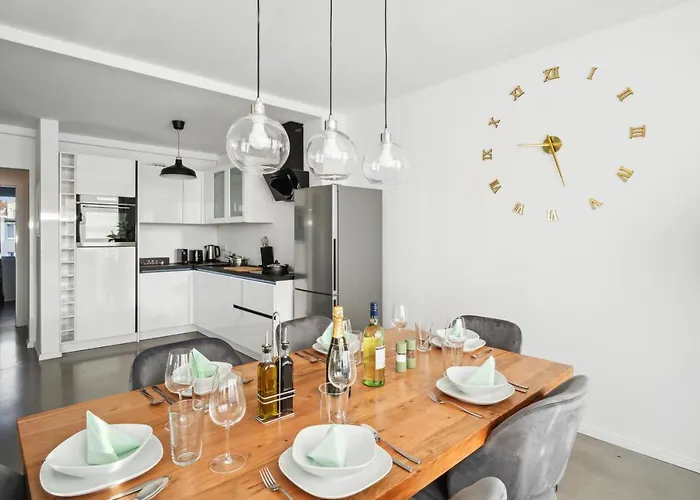 Design-apartment - Zentrum - 2 Balkons - 118m2 - Netflix Μπόχουμ